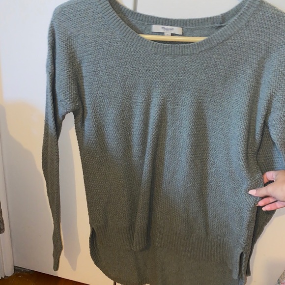 Sweater - Picture 2 of 5